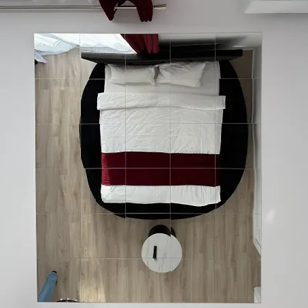 Visaj Jacuzzi Romantic Apartmán *